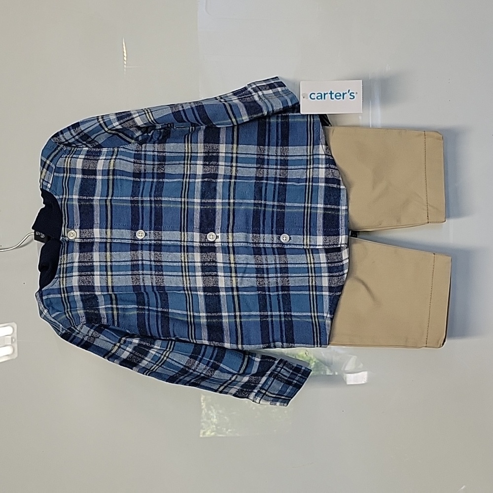 Carter's baby long sleeve and pant set.